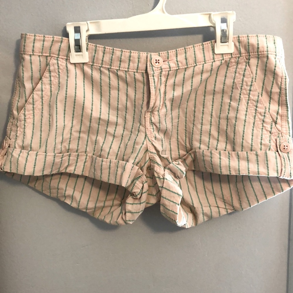 Women’s Abercrombie & Fitch Shorts - Size 2